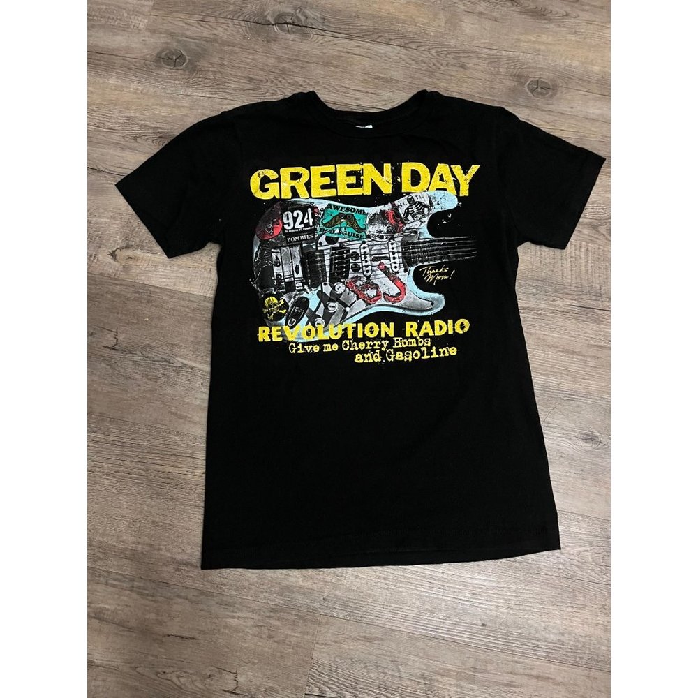 Green Day Revolution Radio Cherry Bombs & Gasoline Guitar Black T-Shirt, size X-